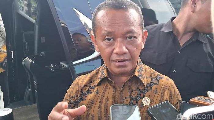 Bahlil Ungkap Pabrik Blue Ammonia Rp 10 T Dibangun di Papua Tahun Depan