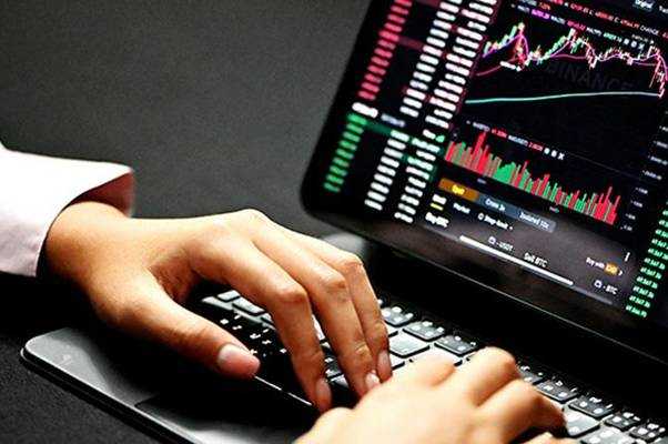 What is the supply and demand curve: Understand price dynamics
