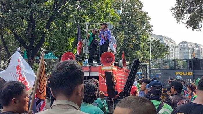Tuntutan Potongan 10% di Balik Demo Berjilid-jilid Driver Ojol