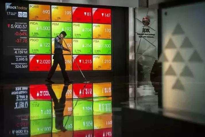 IHSG Dibuka Hijau ke 7.378, COCO-MITI Huni Top Gainers