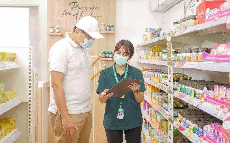 Erajaya (ERAA) Lepas Bisnis Apotek Wellings