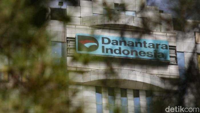 Lapangan Kerja Masih Didominasi Sektor Mikro, Danantara Jadi Solusi?
