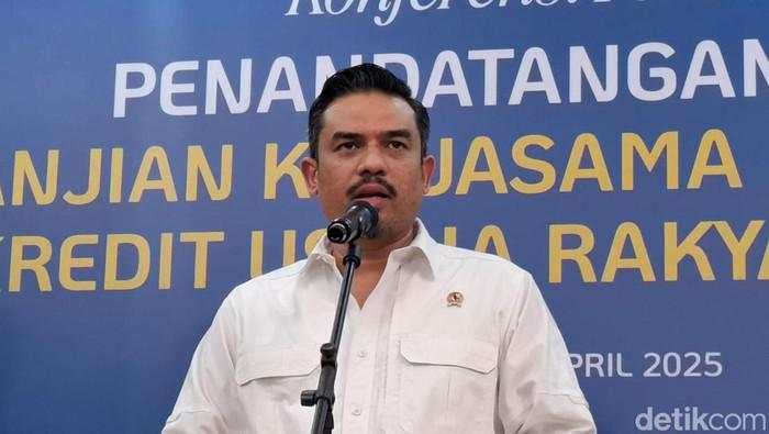 Istri Diduga Pakai Fasilitas Negara ke Eropa, Menteri UMKM Akan Bicara di KPK
