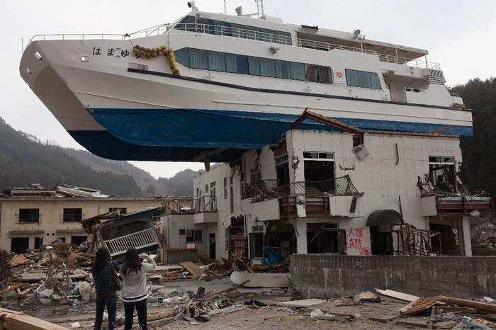 5 Tsunami Paling Mengerikan dalam Sejarah Dunia