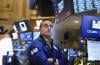 Wall Street Ditutup Bervariasi, S&P 500 dan Nasdaq Hijau