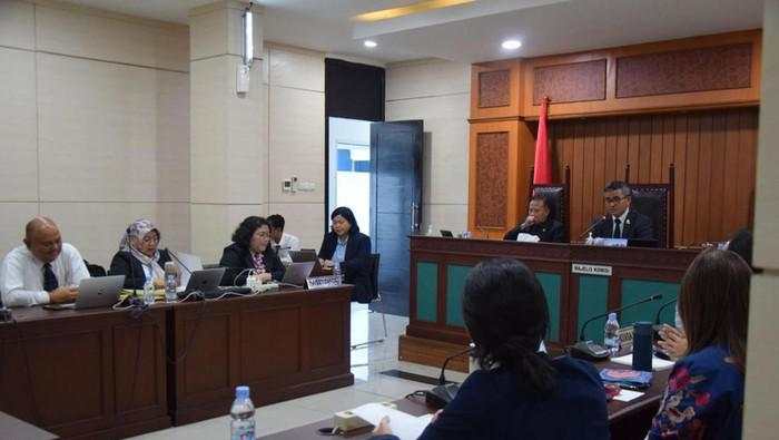 KPPU Gelar Sidang Dugaan Keterlambatan Notifikasi Tokopedia oleh TikTok