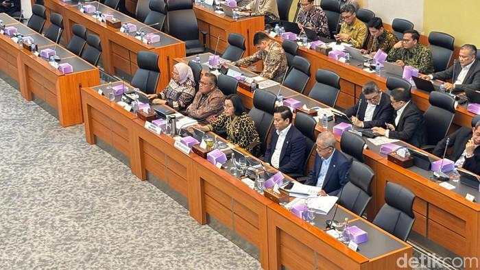 Tok! Sri Mulyani Dapat Restu Pakai Sisa Anggaran buat Kurangi Tarik Utang