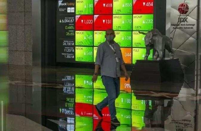 IHSG Berpotensi Mixed Dibayangi Kecenderungan Profit Taking di Akhir Pekan