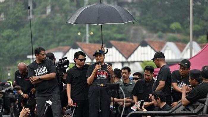 Kondisi Ekonomi Malaysia di Era Anwar Ibrahim yang Digoyang Mundur