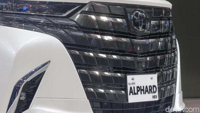 Pengusaha Lokal Bikin Komponen Alphard, Ini Dia Produknya