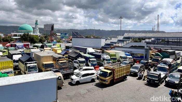 Macet Horor di Pelabuhan Ketapang, Pengusaha Sampaikan 4 Poin Penting Ini