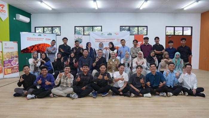30 Wirausaha Muda Raih Beasiswa dari Pegadaian