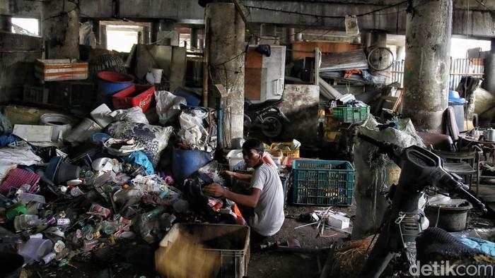 Kondisi Ekonomi Jawa Timur yang Orang Miskinnya Terbanyak se-Indonesia