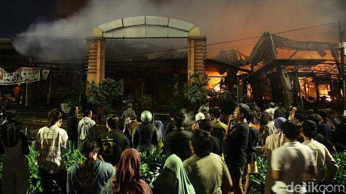 551 Kios Hangus di Taman Puring, Pedagang Pasar Minta Pemerintah Gerak Cepat