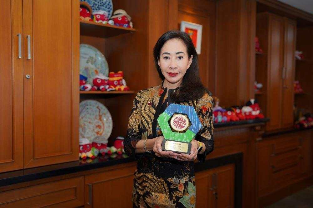CIMB Niaga Raih IDX Channel Anugerah ESG 2025 Berkat Komitmen Keberlanjutan