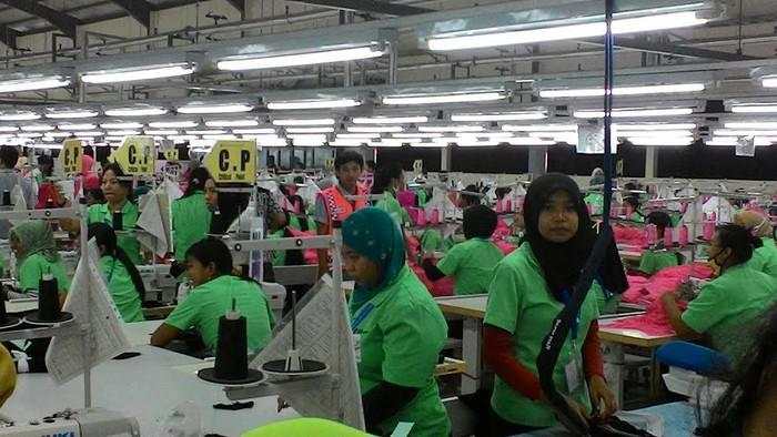 Investor China Bawa Rp 648 Miliar buat Bangun Pabrik Tekstil di Brebes