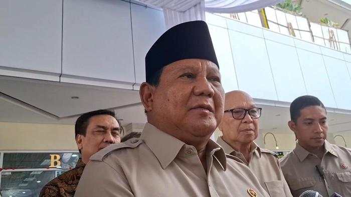 Prabowo Sebut Kwik Kian Gie Tokoh Ekonomi Luar Biasa