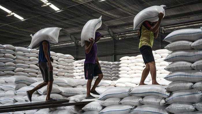Kok Bisa Harga Beras Naik Terus Saat Stoknya Berlimpah?