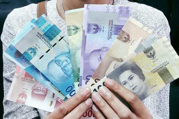 Rupiah Perkasa Lawan Dolar AS, Ditutup ke Rp16.296 per USD