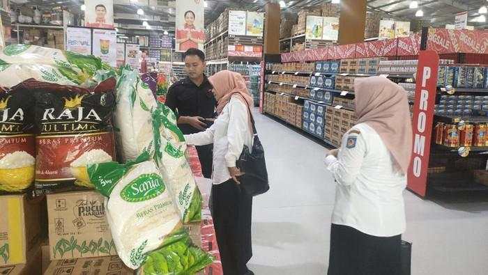 Simak! Cara Membedakan Beras Oplosan dengan Premium Murni