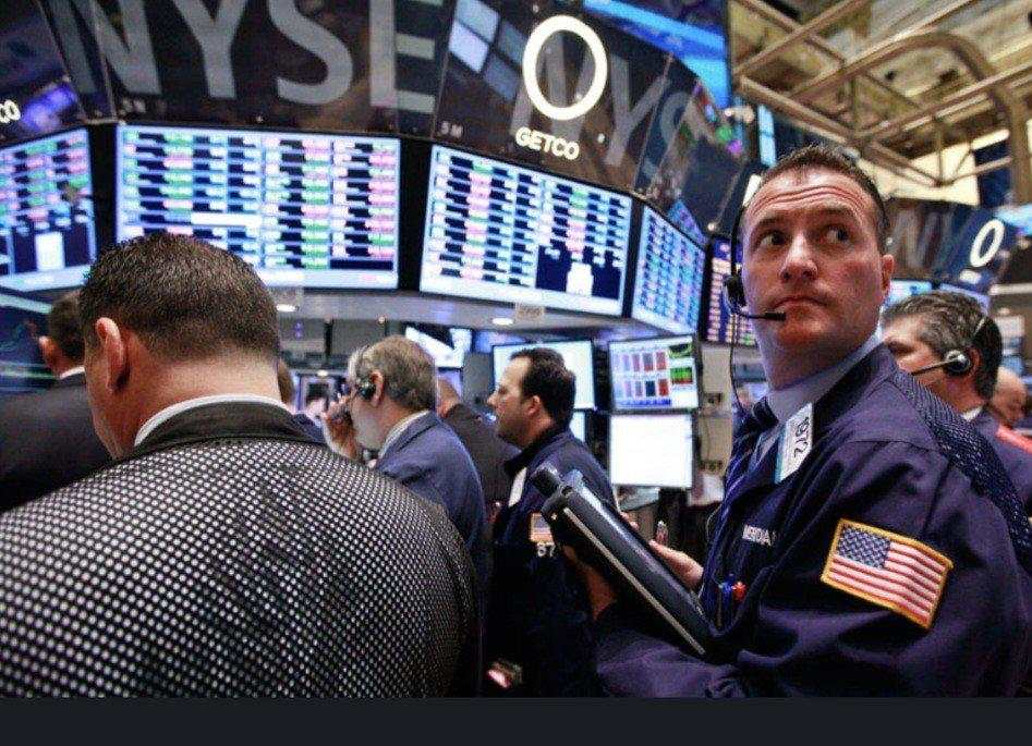 Bursa Saham AS Berakhir Mixed usai Trump Pertimbangkan Tarif 15-20 Persen ke UE