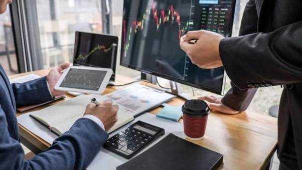 What is a weighted stock and how to invest wisely