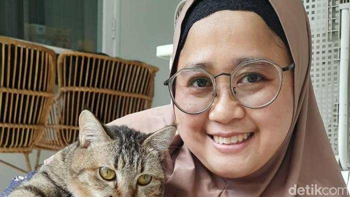 Kisah Dua Perempuan Buka Pet Sitter, Hobi Main Hewan Bisa Raup Rp 5 Juta/Bulan