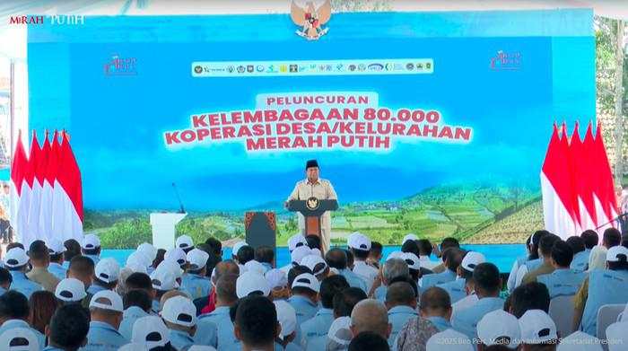 Beras Oplosan-Minyak Menyusut, Prabowo Murka: Kejar yang Bandel Itu!