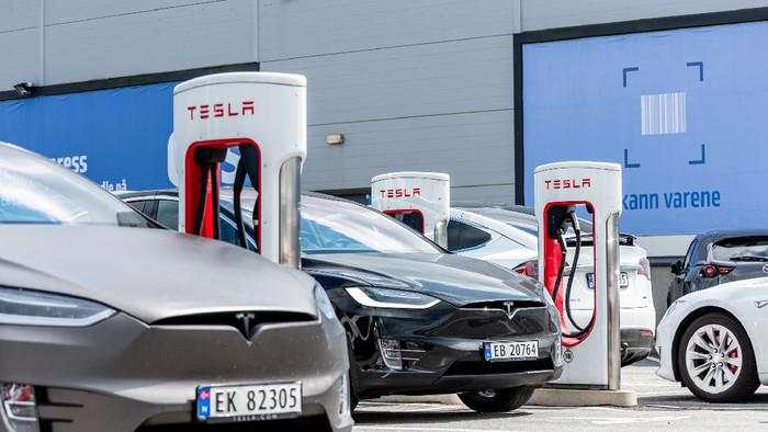 Ternyata RI Sudah Pasok Bahan Baku Baterai Mobil Tesla