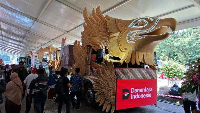 Danantara Ramaikan Karnaval Pesta Rakyat, Pamerkan Garuda Emas