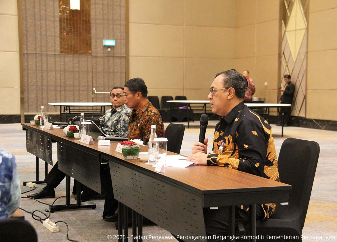 Kick Off Meeting Working Group Bappebti Bersama OJK