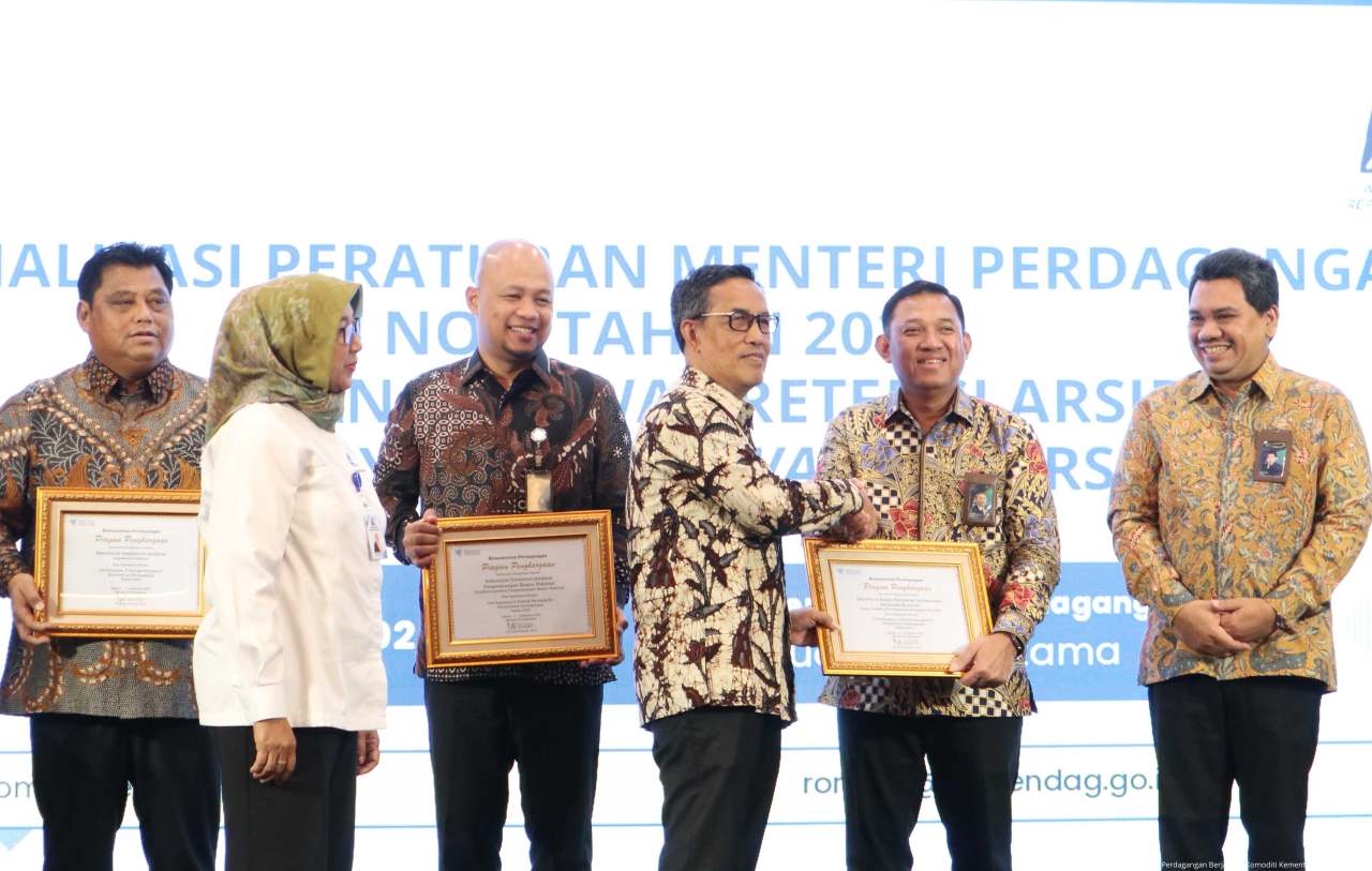 Bappebti dalam Sosialisasi Permendag tentang JRA dan Penerima Piagam Penghargaan Bidang Kearsipan Tahun 2025