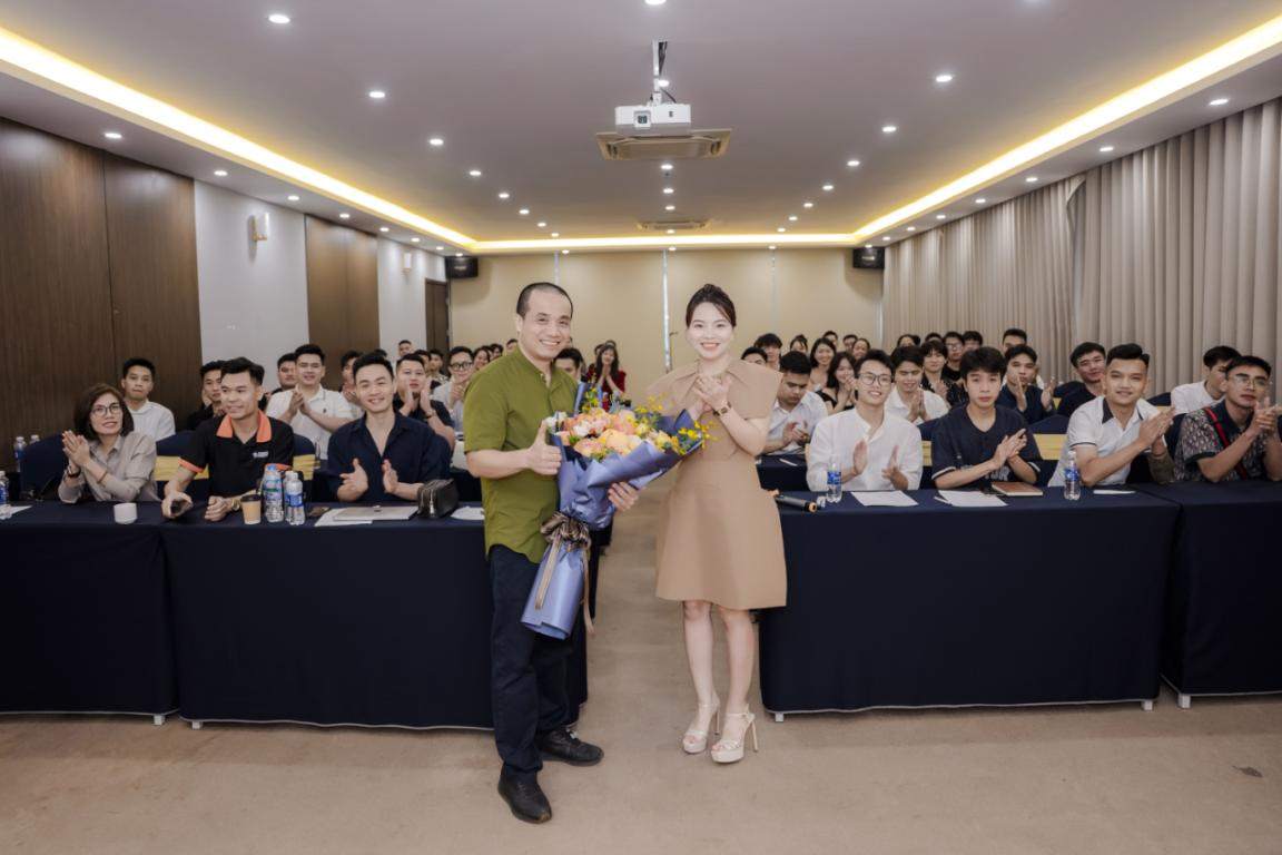 DBG Markets举办“实战销售技巧培训”TalkShow—— 助力团队销售力全面提升