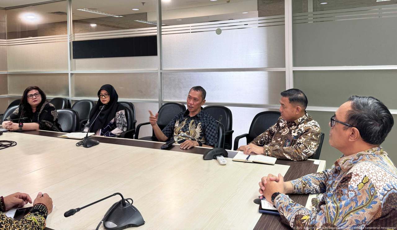 Bappebti Menerima Audiensi Jajaran Dewan Pengawas dan Pengurus Aspebtindo