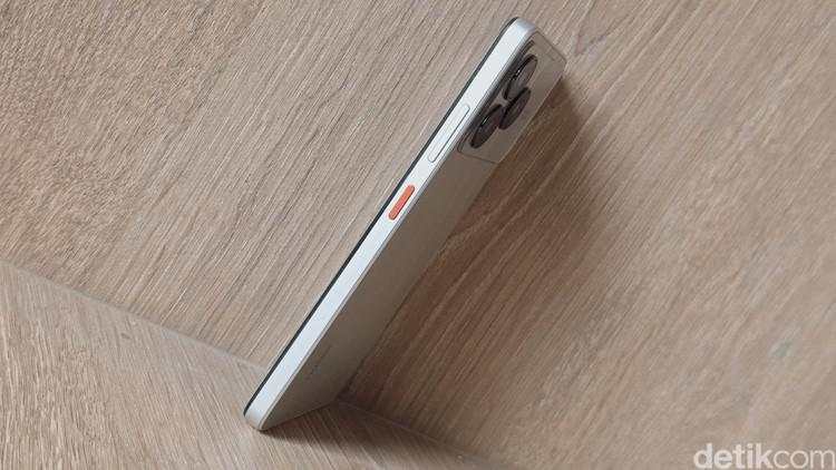 Unboxing Nubia A36, HP Harga Rp 900 Ribuan Tampilan Mirip iPhone Pro Max