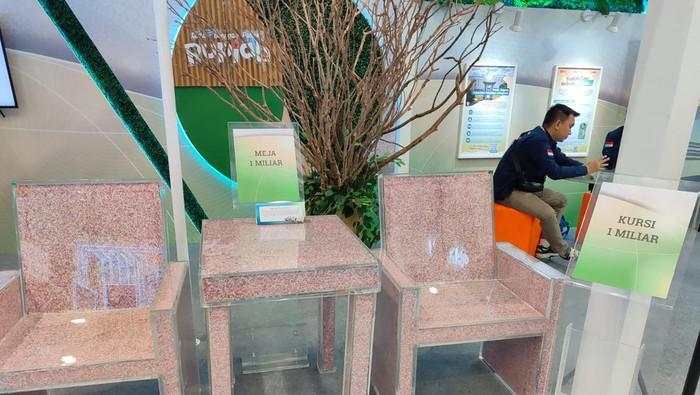 BI Pamer Meja & Kursi Rp 1 Miliar dari Limbah Uang Kertas, Begini Wujudnya