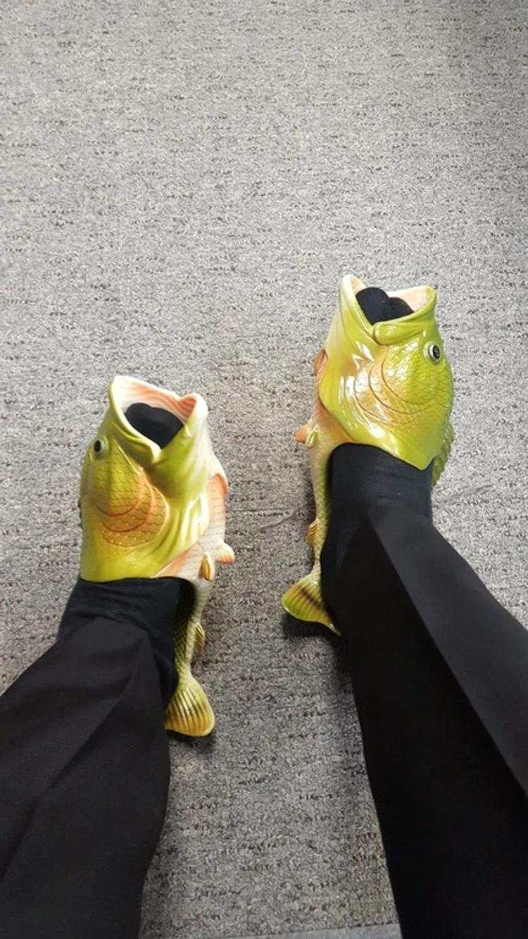 Contoh Desain Fashion yang Nyeleneh, Maksudnya Gak Ketebak