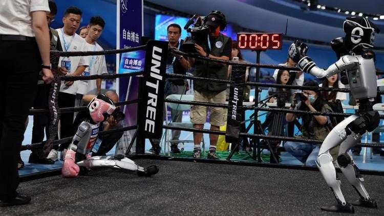 China Gelar Pesta Olahraga Robot Humanoid Dunia