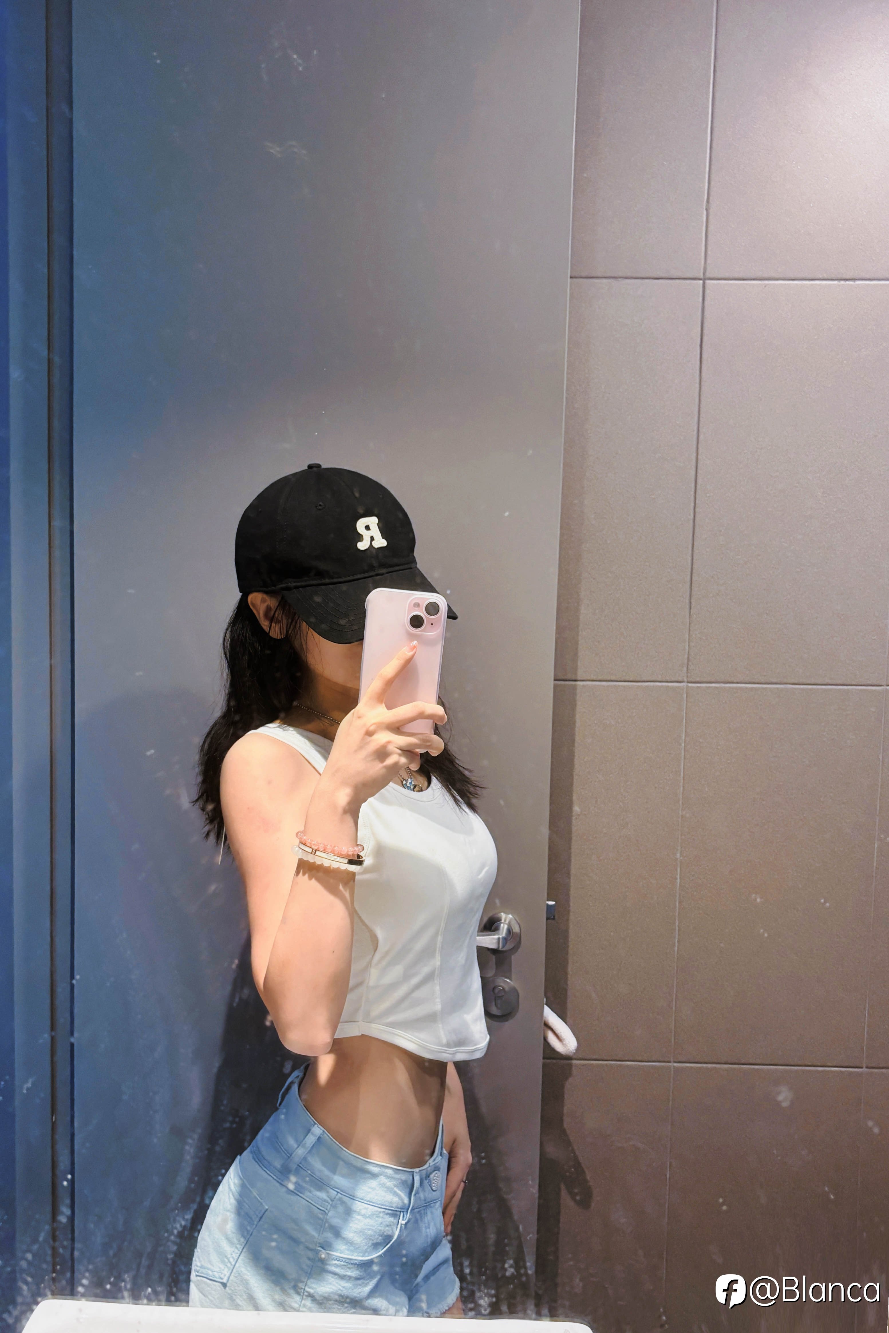 大家晚上好