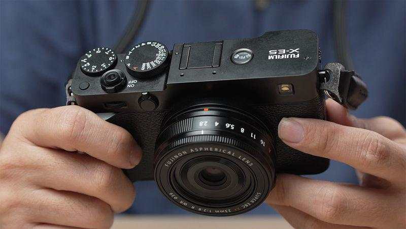 Review Fujifilm X-E5, Kualitas Meningkat dan Banyak Fitur Asyik