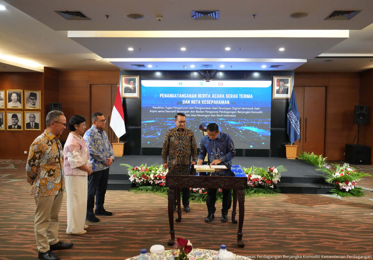 Bappebti Kemendag Alihkan Tugas Pengaturan dan Pengawasan Aset Keuangan Digital termasuk Aset Kripto serta Derivatif Keuangan kepada OJK dan BI