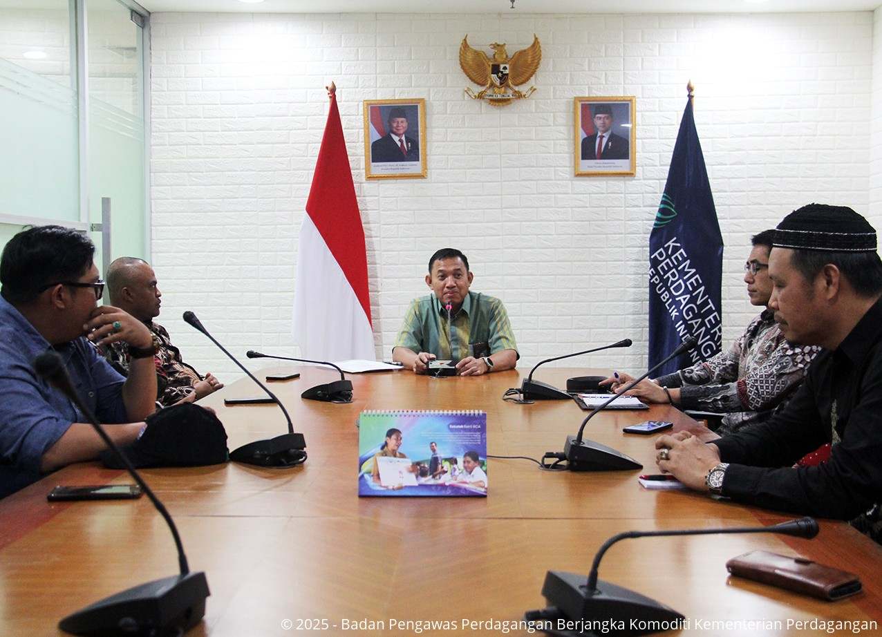 Bappebti menerima Kunjungan Kerja Luar Daerah Pimpinan dan Anggota DRPD Kabupaten Lampung Barat