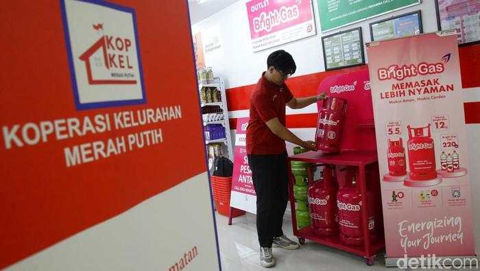 Wamenkeu Jelaskan Dana Desa Jadi Talangan Koperasi Merah Putih Gagal Bayar