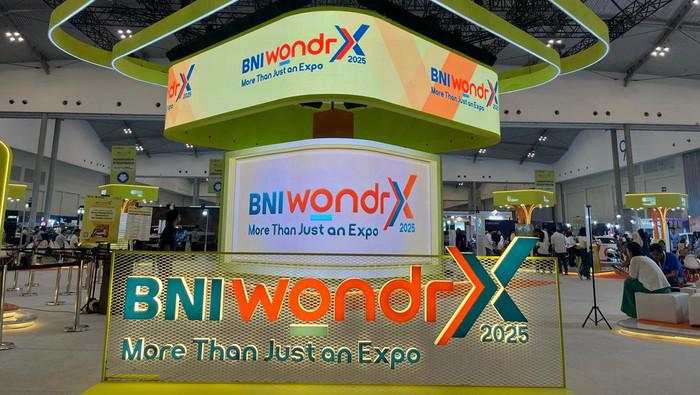 Serbu! Tukar Poin BNI di wondrX 2025 Bisa Dapat Smartwatch-Raket Padel
