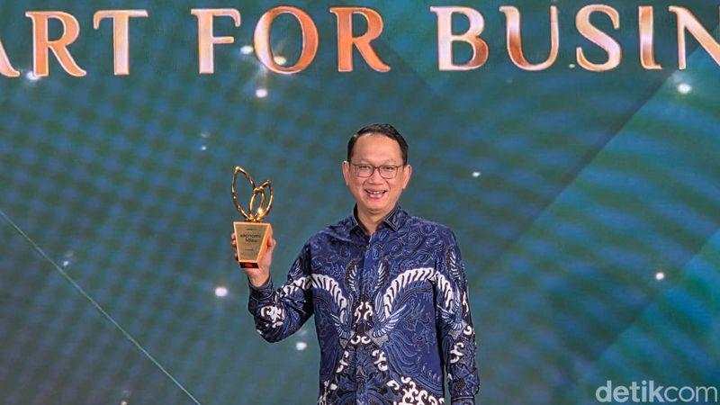 XLSmart Raih Apresiasi atas Inisiatif Pengurangan Emisi melalui Digitalisasi