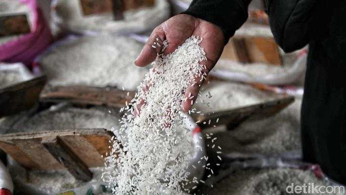 BPS Ungkap Harga Beras di Penggilingan hingga Eceran Naik