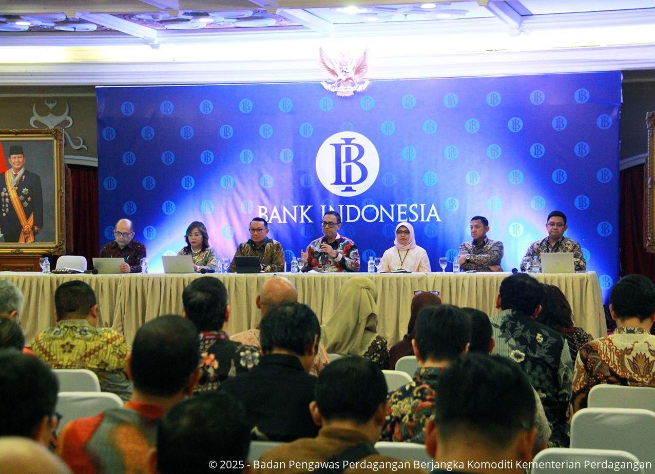Bappebti dalam Acara Sosialisasi Terkait Peralihan Pengaturan dan Pengawasan Derivatif PUVA