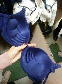 Contoh Desain Fashion yang Nyeleneh, Maksudnya Gak Ketebak