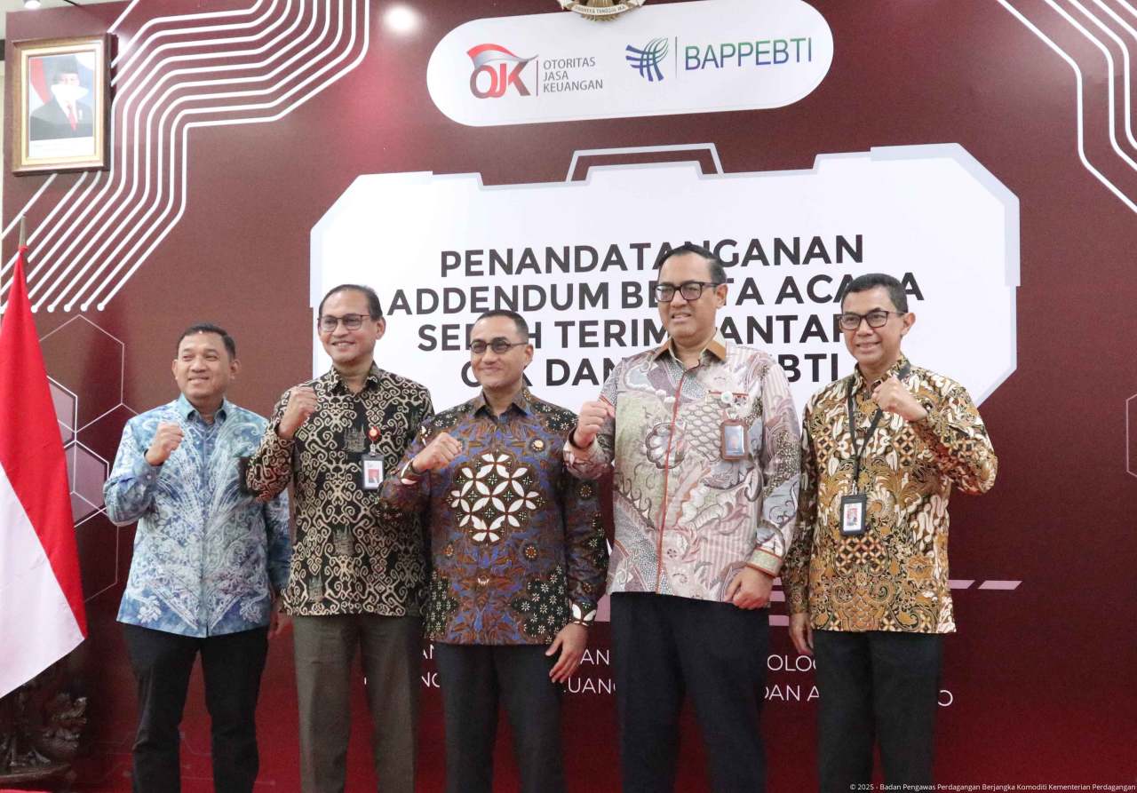 Bappebti dan OJK Perkuat Sinergi: Tandatangani Addendum BAST Peralihan Produk Derivatif Aset Kripto ke OJK