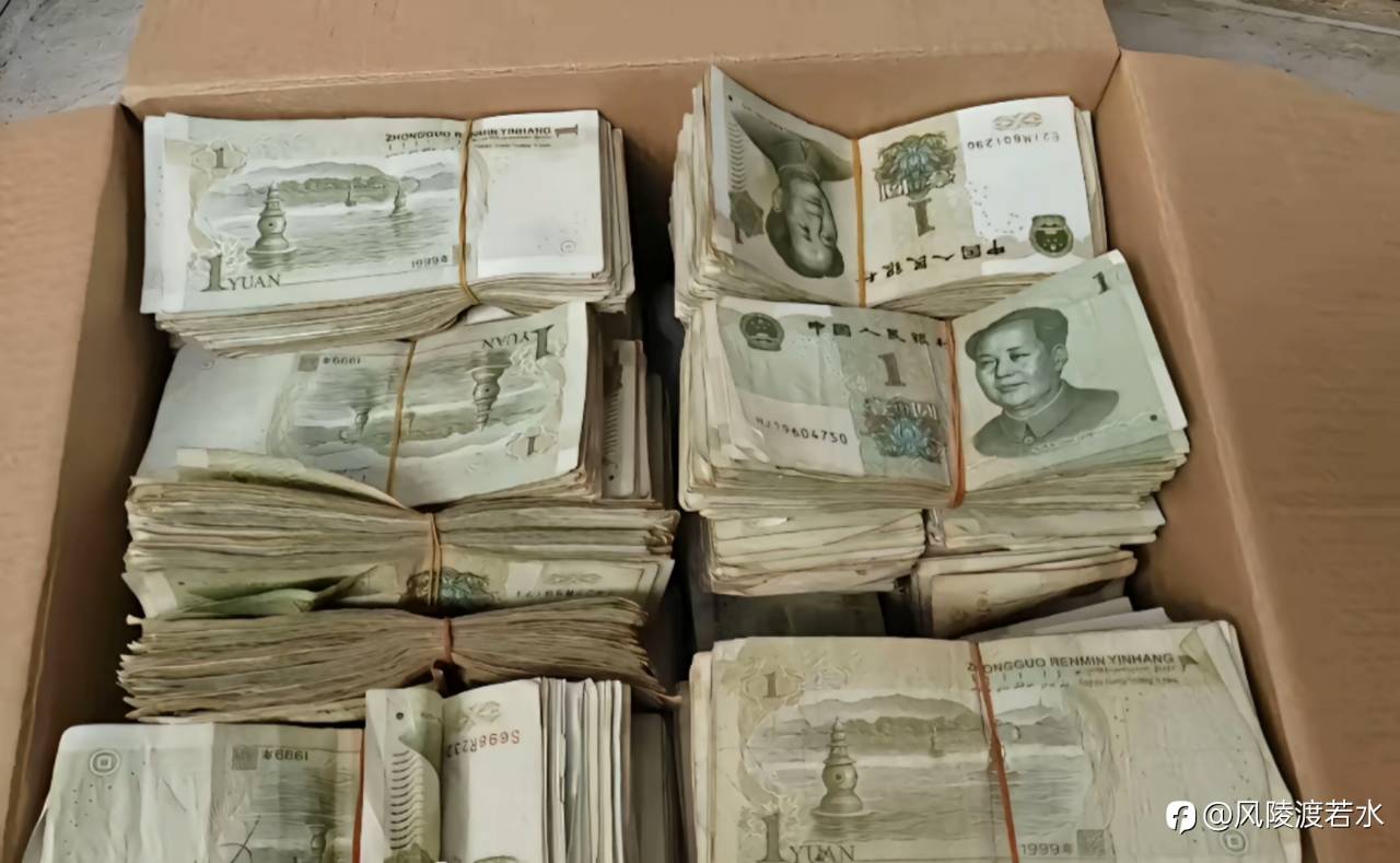 天行健,君子以自强不息。地势坤,君子以厚德载物。